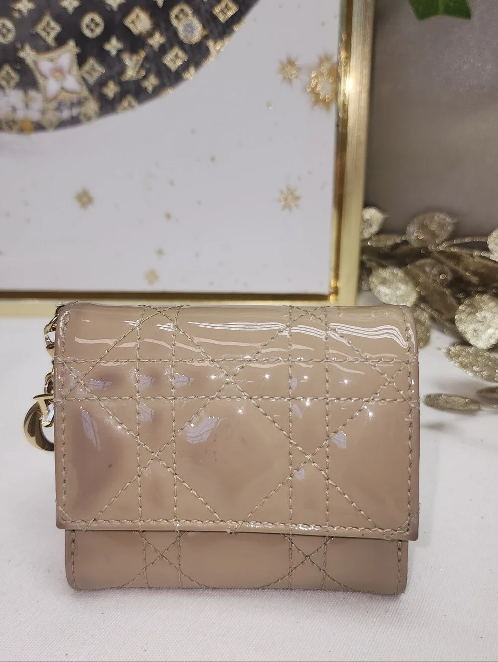 Authentic Lady Dior Lotus Compact Wallet Calfskin, Cannage Quilting 2022 Collect